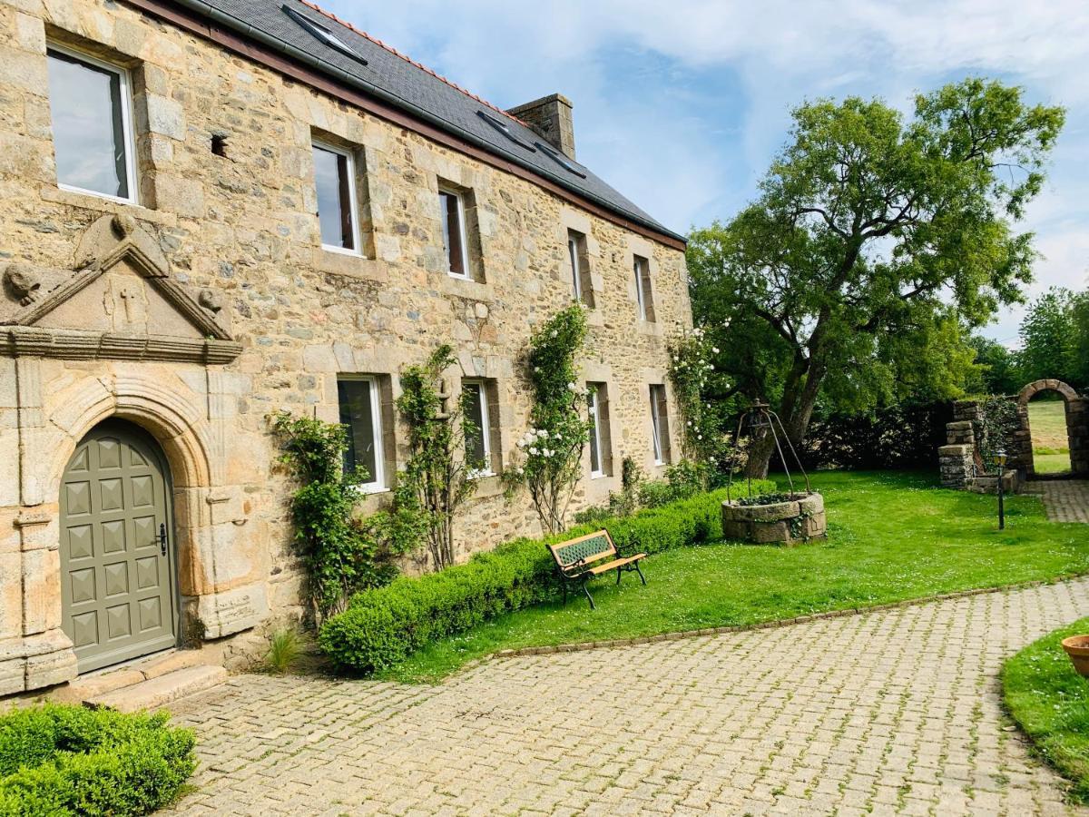 Le Domaine De Coat Rogan L'Espace Familial Ploezal Esterno foto